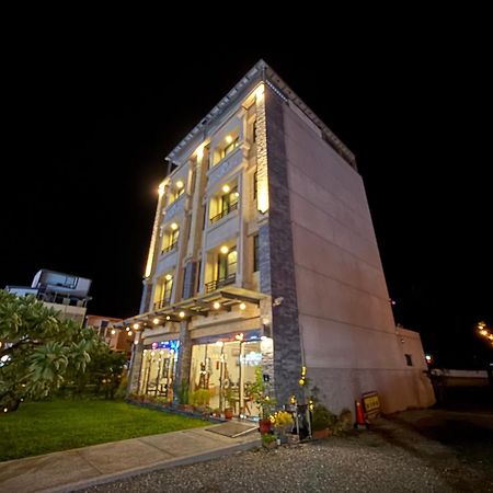 Blue Sky Hill Homestay Guanshan Esterno foto