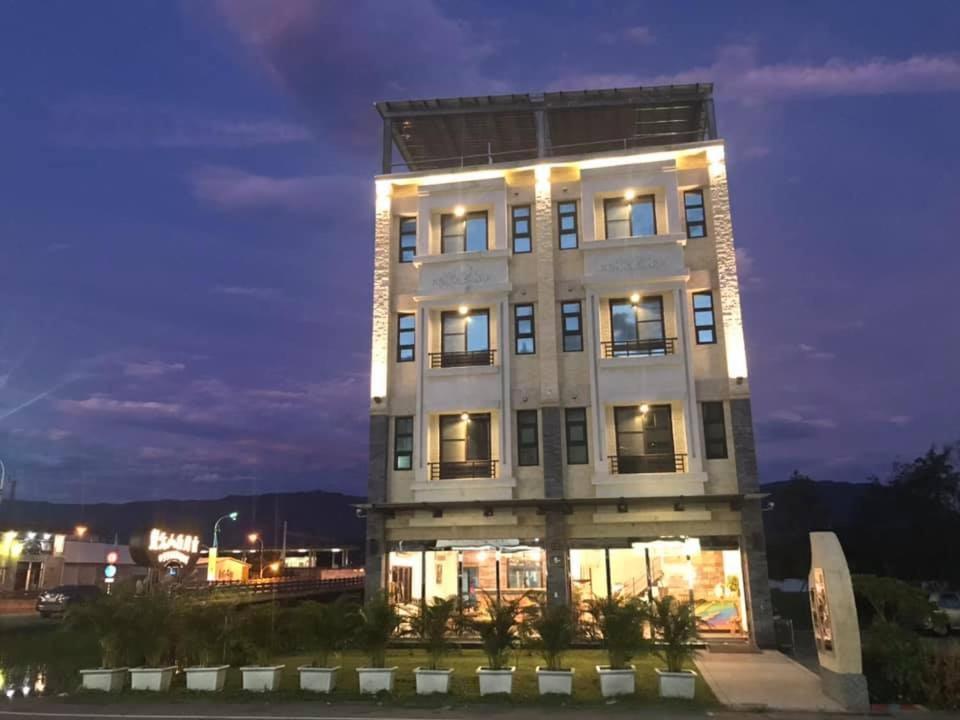 Blue Sky Hill Homestay Guanshan Esterno foto